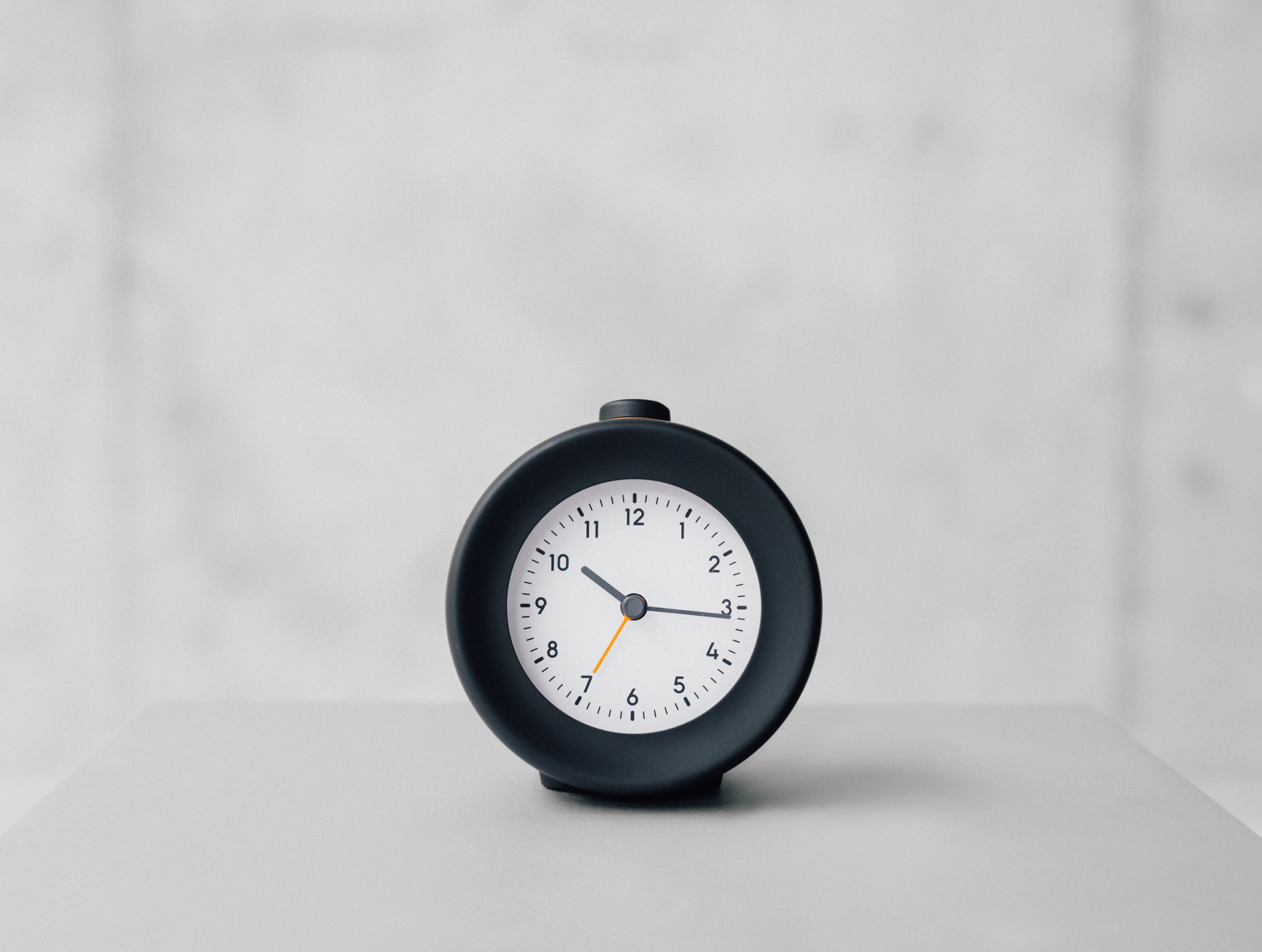 Mudita Bell 2 Alarm Clock Charcoal Black products \ wise sleep