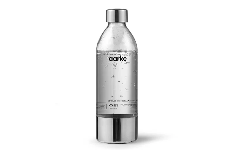 Bouteille d'eau en PET avec détails en acier inoxydable, Aarke, 650 ml