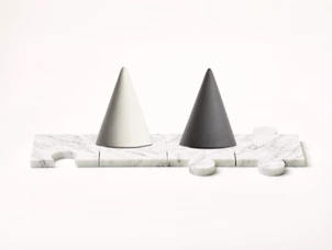 Cadeau design : sous-verres Stonecut Puzzle et Salt & Pepper Cone