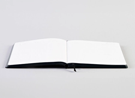 Nuuna Weekly Diary 2024, Day by Day M