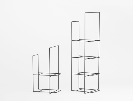 Rewire Magazine newspaper storage rack, tre product, medium black