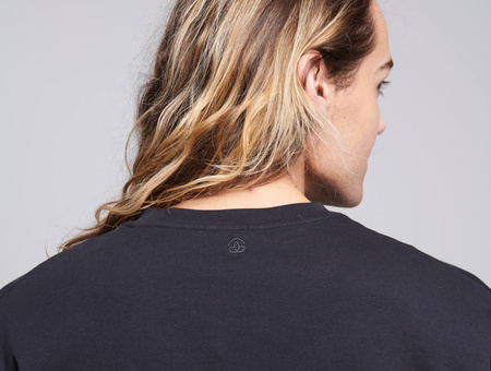 T-shirt en coton bio Here, Mudita, hommes, noir