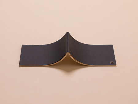 Notatnik wykonany z papieru z recyklingu G. Note Grape Lab