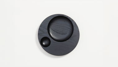 Moln solid wood tray, tre product, small, black