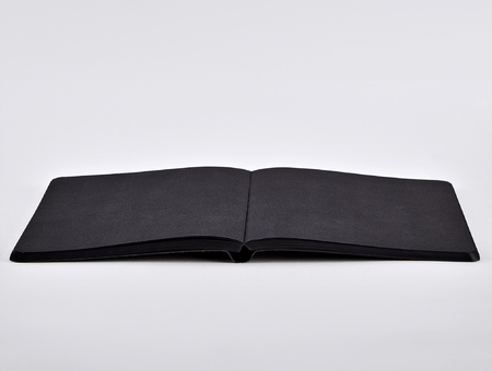 Notatnik Nuuna, Not White L Light, czarny