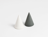 Salt and pepper shakers in high quality matte porcelain Cone, tre product